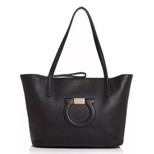 Brand New Salvatore Ferrago Large Gancio City Tote. Never used.